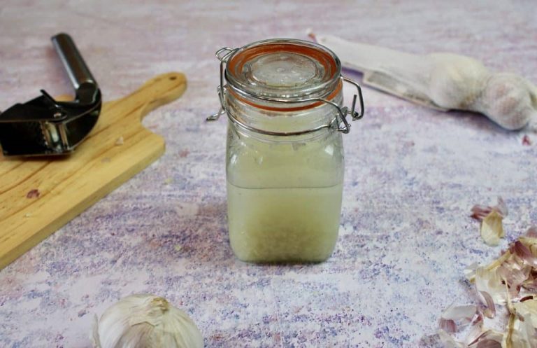 Can You Juice Garlic? How to Make Homemade Garlic Juice